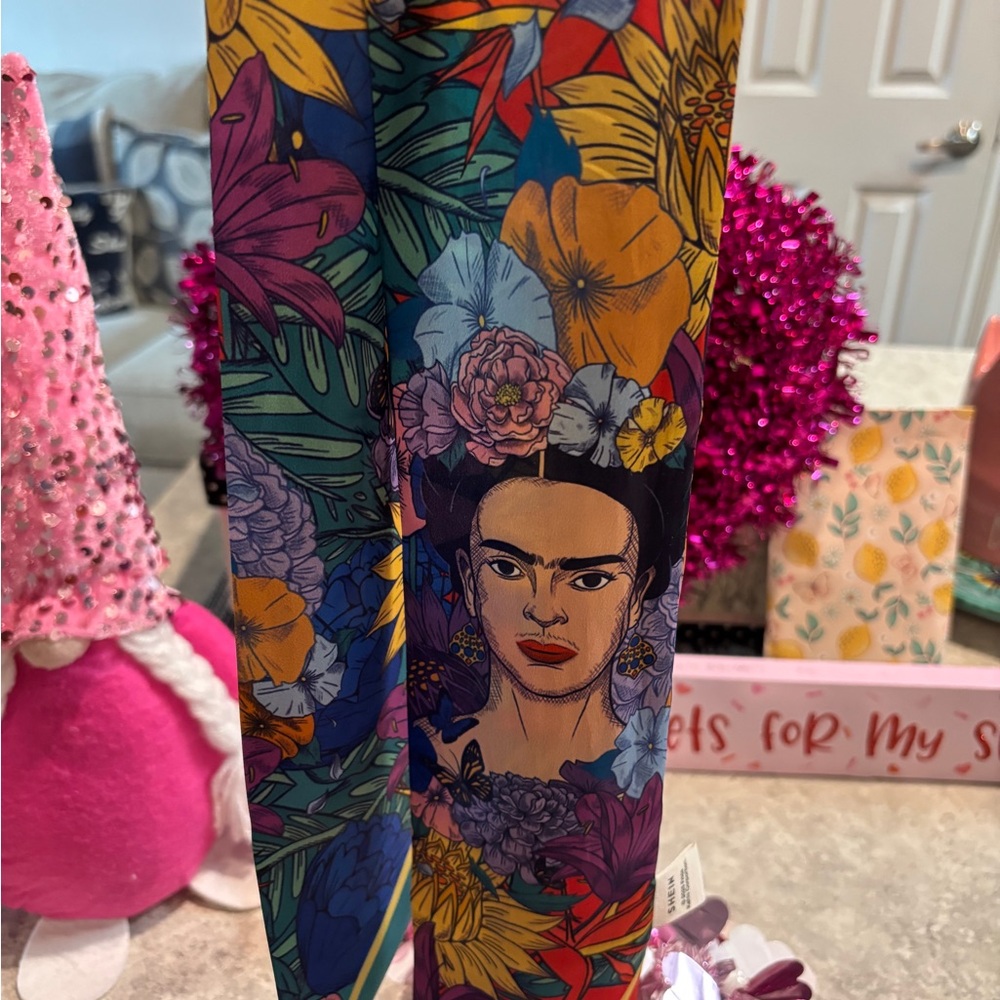 SHEIN Multicolor Floral Scarf